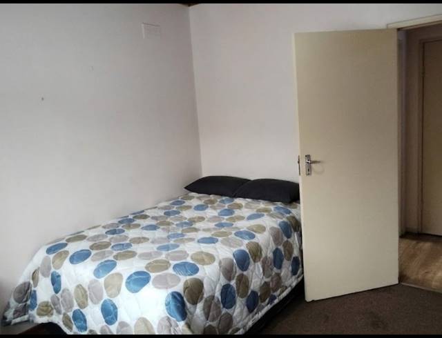 3 BEDROOM HOUSE FOR SALE IN VANDERBIJLPARK CW 5
